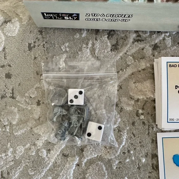 Monopoly - Picture 4 of 7